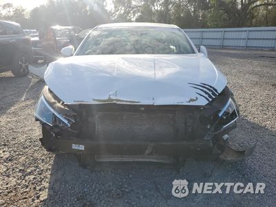 Piąte zdjęcie samochodu w środku: 2020 HYUNDAI ELANTRA SEL VIN:5NPD84LF7LH541295 - miniatura