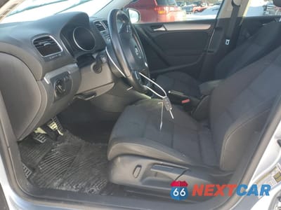 Zdjęcie 7 z 14 samochodu: 2012 VOLKSWAGEN GOLF VIN:WVWNM7AJXCW215994 - miniatura