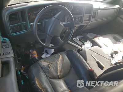Zdjęcie 8 z 12 samochodu: 2003 GMC NEW SIERRA C1500 VIN:2GTEC19TX31381266 - miniatura