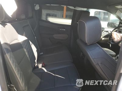 Zdjęcie 10 z 15 samochodu: 2024 GMC CANYON DENALI VIN:1GTP6FEK7R1261773 - miniatura