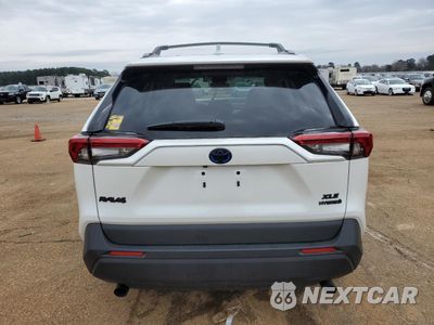 Zdjęcie 6 z 16 samochodu: 2024 TOYOTA RAV4 XLE PREMIUM VIN:2T3B6RFV2RW077072 - miniatura