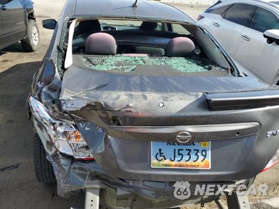 Zdjęcie 6 z 12 samochodu: 2017 NISSAN VERSA S VIN:3N1CN7AP6HL857346 - miniatura