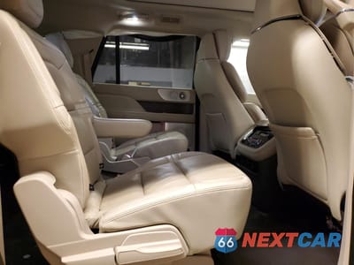 Zdjęcie 11 z 16 samochodu: 2020 LINCOLN NAVIGATOR L RESERVE VIN:5LMJJ3LT2LEL10059 - miniatura