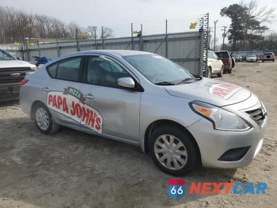 Czwarte zdjęcie samochodu z boku: 2017 NISSAN VERSA S VIN:3N1CN7AP6HL865141 - miniatura