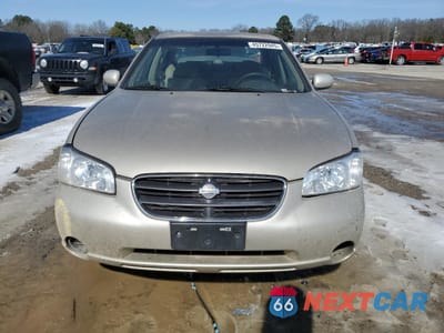 Piąte zdjęcie samochodu w środku: 2000 NISSAN MAXIMA GLE VIN:JN1CA31D5YT558694 - miniatura