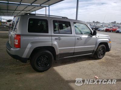 Trzecie zdjęcie samochodu z tyłu: 2016 JEEP PATRIOT SPORT VIN:1C4NJPBA8GD546890 - miniatura