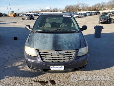 Piąte zdjęcie samochodu w środku: 2007 CHRYSLER TOWN & COUNTRY LX VIN:1A4GJ45R97B188892 - miniatura