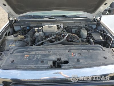 Zdjęcie 11 z 12 samochodu: 2016 GMC SIERRA K3500 VIN:1GD42VC83GF180023 - miniatura