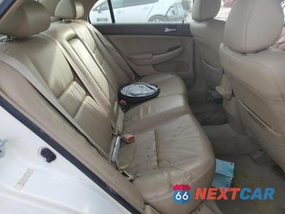 Zdjęcie 10 z 13 samochodu: 2006 HONDA ACCORD HYBRID HYBRID VIN:JHMCN36566C000741 - miniatura