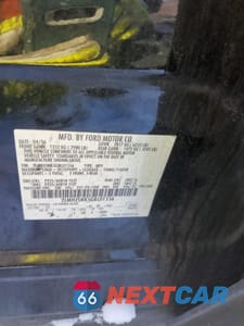 Zdjęcie 14 z 14 samochodu: 2016 LINCOLN MKT VIN:2LMHJ5NK5GBL01556 - miniatura