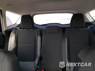 Zdjęcie 10 z 15 samochodu: 2013 FORD ESCAPE S VIN:1FMCU0F71DUC33000 - miniatura