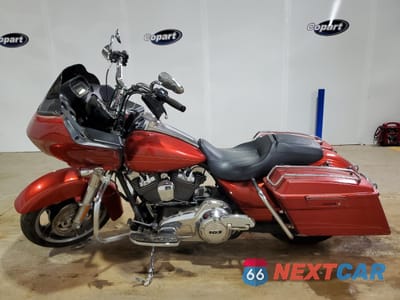 Trzecie zdjęcie samochodu z tyłu: 2013 HARLEY-DAVIDSON FLTRX ROAD GLIDE CUSTOM VIN:1HD1KHM16DB678616 - miniatura