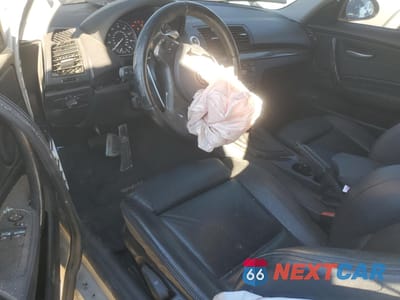 Zdjęcie 8 z 12 samochodu: 2009 BMW 135 I VIN:WBAUC73589VK94561 - miniatura