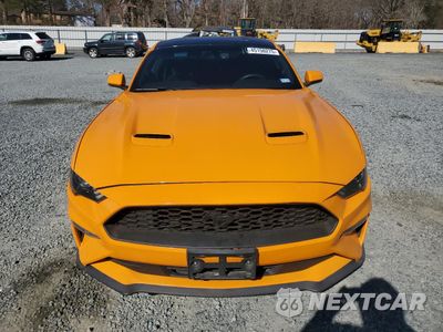 Piąte zdjęcie samochodu w środku: 2019 FORD MUSTANG VIN:1FA6P8TH7K5168378 - miniatura