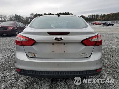 Zdjęcie 6 z 12 samochodu: 2014 FORD FOCUS SE VIN:1FADP3F23EL361385 - miniatura