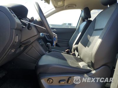 Zdjęcie 7 z 13 samochodu: 2020 VOLKSWAGEN TIGUAN SE VIN:3VV3B7AX3LM042953 - miniatura