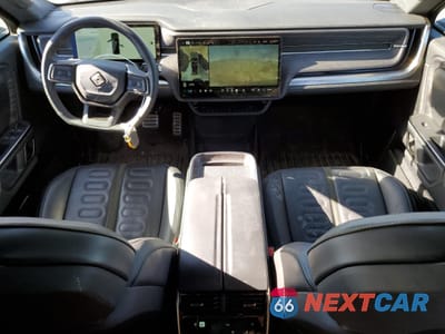 Zdjęcie 8 z 15 samochodu: 2023 RIVIAN R1S ADVENTURE VIN:7PDSGABA2PN021129 - miniatura