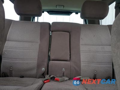 Zdjęcie 10 z 14 samochodu: 2004 NISSAN PATHFINDER SE VIN:JN8DR09Y74W911658 - miniatura