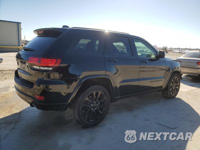 Trzecie zdjęcie samochodu z tyłu: 2019 JEEP GRAND CHEROKEE LAREDO VIN:1C4RJEAG7KC778701 - miniatura