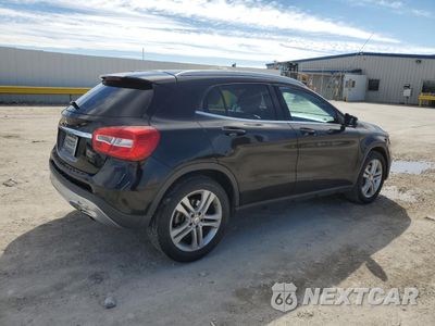 Trzecie zdjęcie samochodu z tyłu: 2015 MERCEDES-BENZ GLA 250 VIN:WDCTG4EB1FJ177972 - miniatura