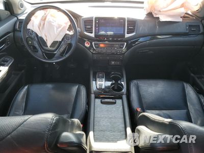 Zdjęcie 8 z 13 samochodu: 2016 HONDA PILOT ELITE VIN:5FNYF6H01GB065251 - miniatura