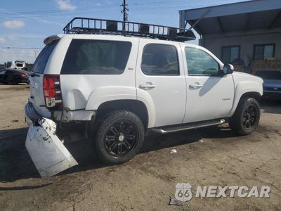 Trzecie zdjęcie samochodu z tyłu: 2011 CHEVROLET TAHOE K1500 LT VIN:1GNSKBE09BR155806 - miniatura