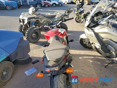 Zdjęcie 6 z 10 samochodu: 2017 YAMAHA FZ09 VIN:JYARN53EXHA000327 - miniatura