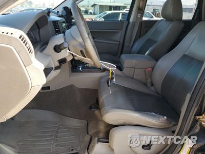 Zdjęcie 7 z 14 samochodu: 2006 JEEP GRAND CHEROKEE LIMITED VIN:1J8HR58N26C296841 - miniatura