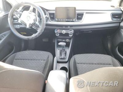 Zdjęcie 8 z 12 samochodu: 2021 KIA RIO LX VIN:3KPA24AD5ME430630 - miniatura