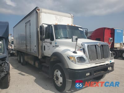 2004 INTERNATIONAL 7000 7600 1HTWYATR24J087700 - główne zdjęcie licytacji z USA - miniatura