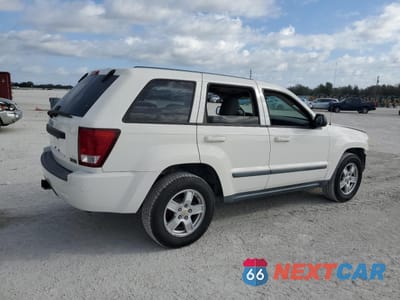 Trzecie zdjęcie samochodu z tyłu: 2007 JEEP GRAND CHEROKEE LAREDO VIN:1J8HS48P67C625235 - miniatura