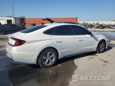 Trzecie zdjęcie samochodu z tyłu: 2020 HYUNDAI SONATA SE VIN:5NPEG4JA5LH052604 - miniatura