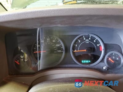 Zdjęcie 9 z 13 samochodu: 2007 JEEP COMPASS VIN:1J8FT47W37D118879 - miniatura