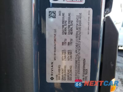 Zdjęcie 13 z 13 samochodu: 2023 RIVIAN EDV 700 VIN:7FCEHEB73PN005254 - miniatura