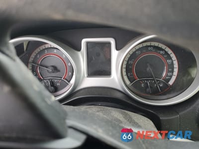 Zdjęcie 9 z 15 samochodu: 2011 DODGE JOURNEY MAINSTREET VIN:3D4PH1FG8BT568149 - miniatura