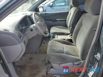 Zdjęcie 7 z 13 samochodu: 2005 TOYOTA SIENNA CE VIN:5TDZA23CX5S355851 - miniatura