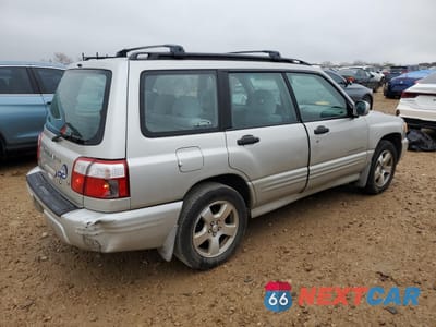 Trzecie zdjęcie samochodu z tyłu: 2001 SUBARU FORESTER S VIN:JF1SF65601H746304 - miniatura