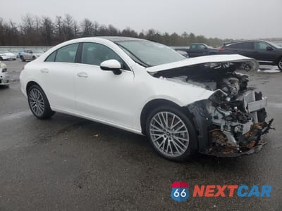 Czwarte zdjęcie samochodu z boku: 2025 MERCEDES-BENZ CLA 250 4MATIC VIN:W1K5J4HB7SN497687 - miniatura