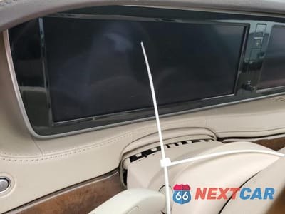 Zdjęcie 9 z 12 samochodu: 2015 MERCEDES-BENZ S 550 VIN:WDDUG8CB6FA107345 - miniatura