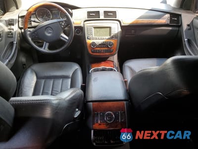 Zdjęcie 8 z 15 samochodu: 2007 MERCEDES-BENZ R 500 VIN:4JGCB75E87A050889 - miniatura