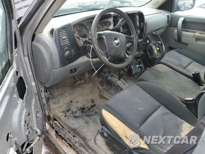 Zdjęcie 8 z 12 samochodu: 2011 CHEVROLET SILVERADO K2500 HEAVY DUTY VIN:1GC0KVCG4BZ413862 - miniatura