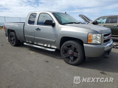 Czwarte zdjęcie samochodu z boku: 2007 CHEVROLET SILVERADO C1500 VIN:2GCEC19C071730036 - miniatura