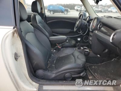 Zdjęcie 10 z 12 samochodu: 2011 MINI COOPER S VIN:WMWSV3C59BTY22037 - miniatura
