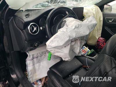 Zdjęcie 8 z 12 samochodu: 2019 MERCEDES-BENZ GLA 250 4MATIC VIN:WDCTG4GB3KJ585218 - miniatura