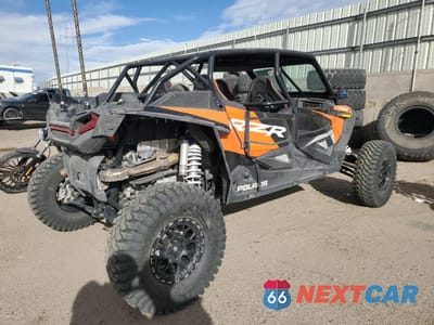 Czwarte zdjęcie samochodu z boku: 2021 POLARIS RZR XP 4 TURBO S VELOCITY VIN:3NSP4E923MF579933 - miniatura