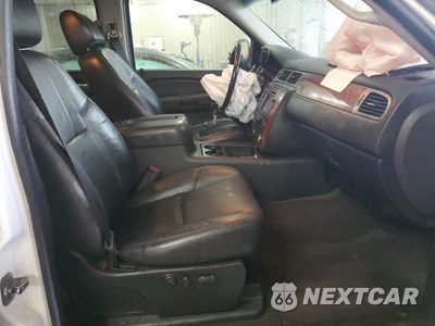 Zdjęcie 7 z 12 samochodu: 2008 CHEVROLET SILVERADO K2500 HEAVY DUTY VIN:1GCHK23678F123151 - miniatura