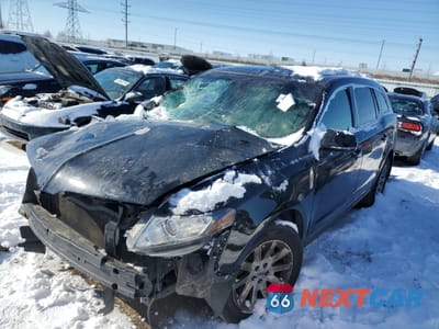 2016 LINCOLN MKT 2LMHJ5NK5GBL01556 - główne zdjęcie licytacji z USA - miniatura