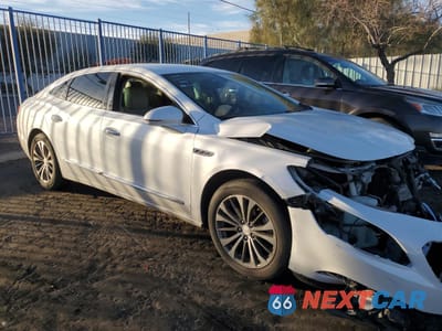 Czwarte zdjęcie samochodu z boku: 2017 BUICK LACROSSE PREFERRED VIN:1G4ZN5SS0HU171125 - miniatura