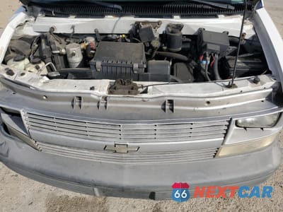 Zdjęcie 14 z 15 samochodu: 2000 CHEVROLET ASTRO VIN:1GCDM19W0YB180843 - miniatura