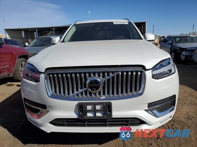 Piąte zdjęcie samochodu w środku: 2024 VOLVO XC90 PLUS VIN:YV4062PEXR1226384 - miniatura
